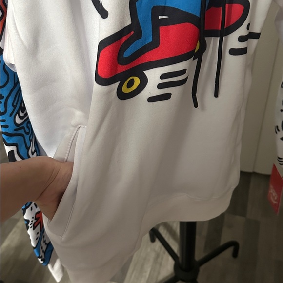 Keith Haring Members Only Art Hoodie - Picture 10 of 10